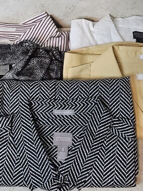Chico's Bundle of 5 Button-up Tops